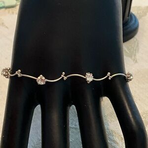 Elegant Silver Bracelet with Crystal Accents